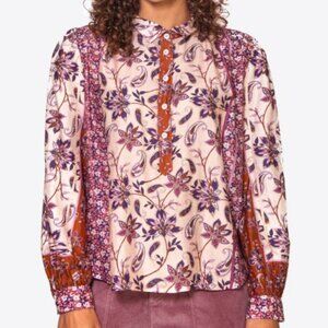 XiRENA Long Sleeve Floral Blouse